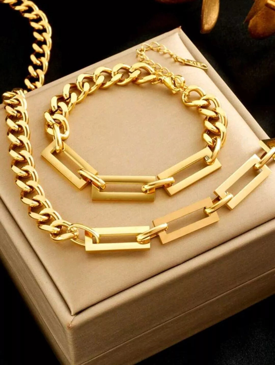 18K Gold Plated Stainless Steel Cuban Link Chain Bracelet Necklace Jewelry Set.